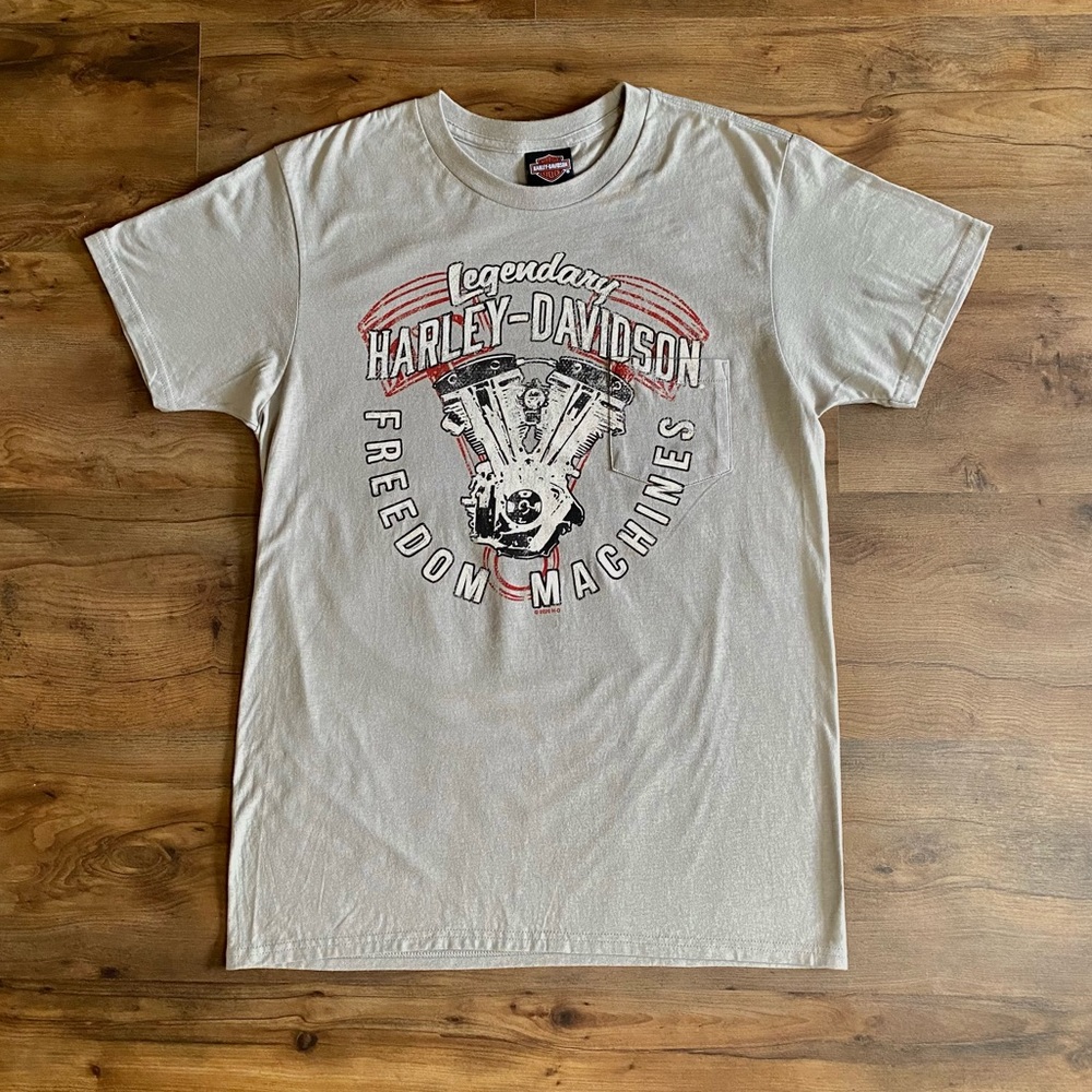 SOLD Harley Davidson Freedom Machines Gray Graphic Tee Size M